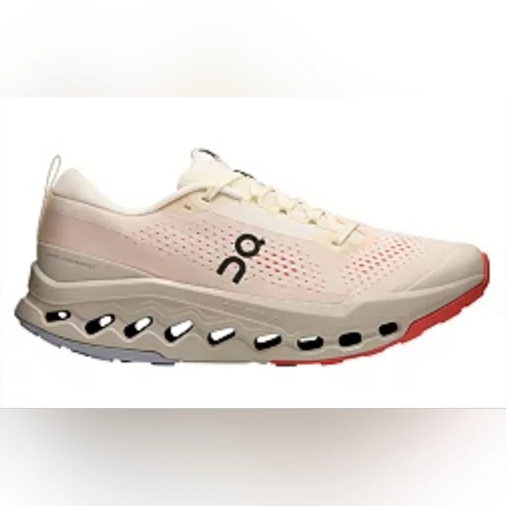 Size 9 On CloudsurferTrail 2. Running Women's White and Coral Athletic Shoes - Picture 4 of 11